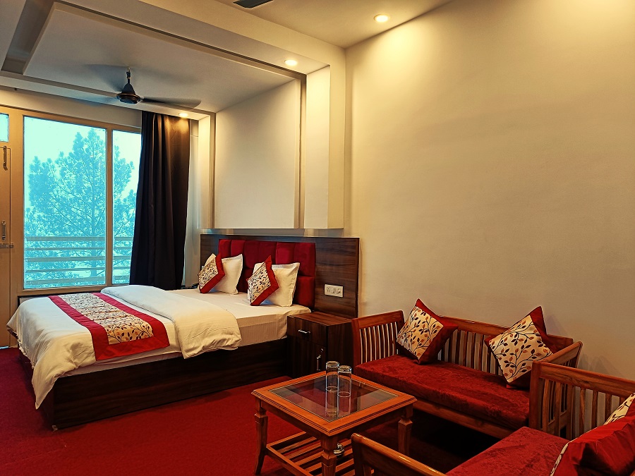 Premium Pine View Room