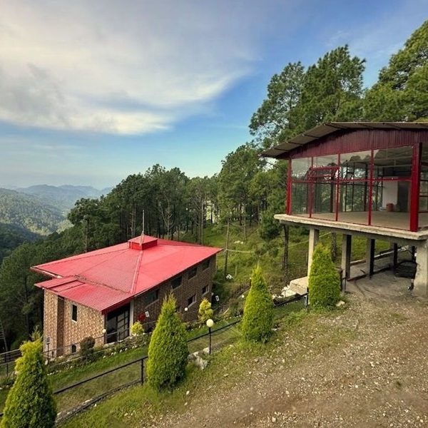 Cafe at Red Roof Resort Lansdowne